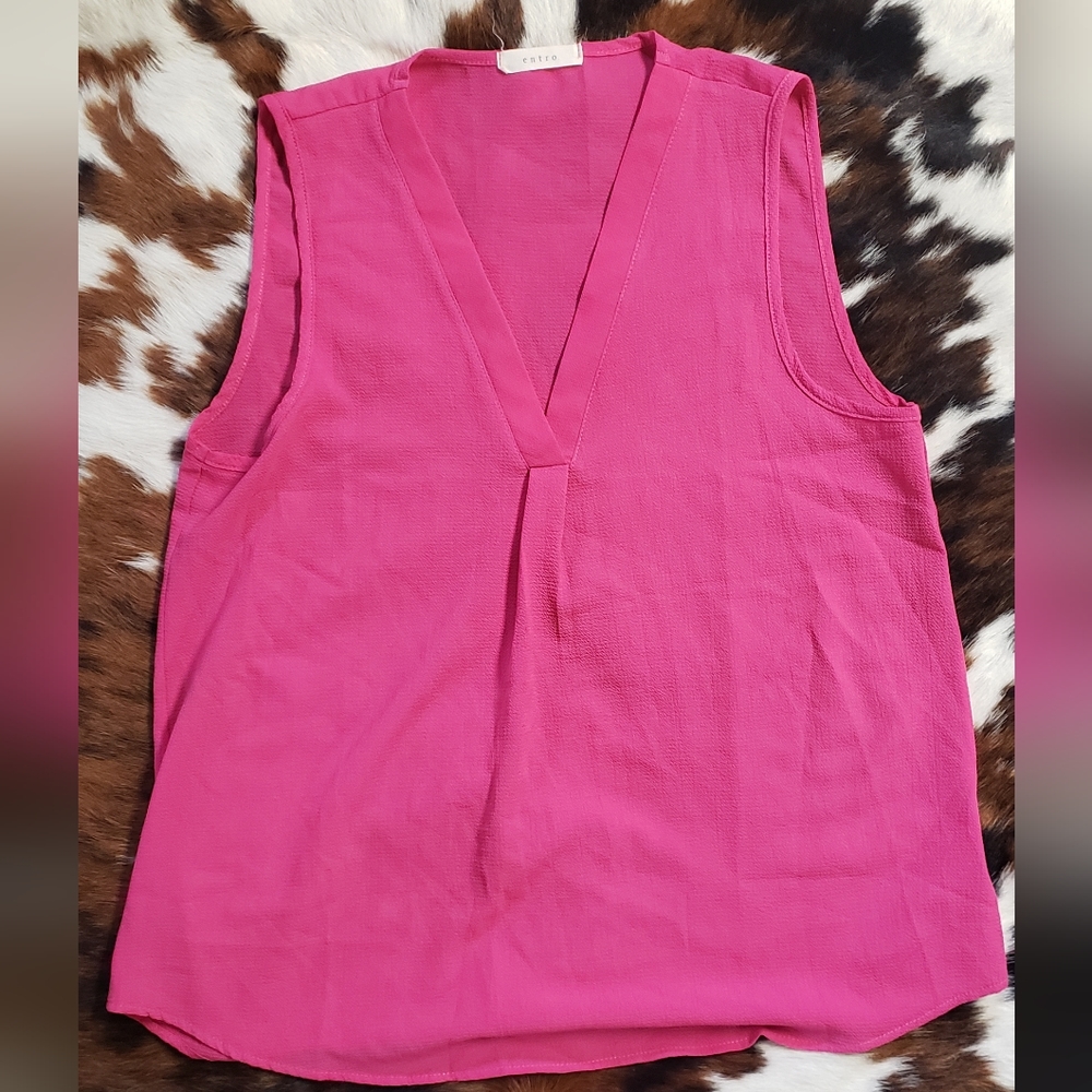 Flowy Tank